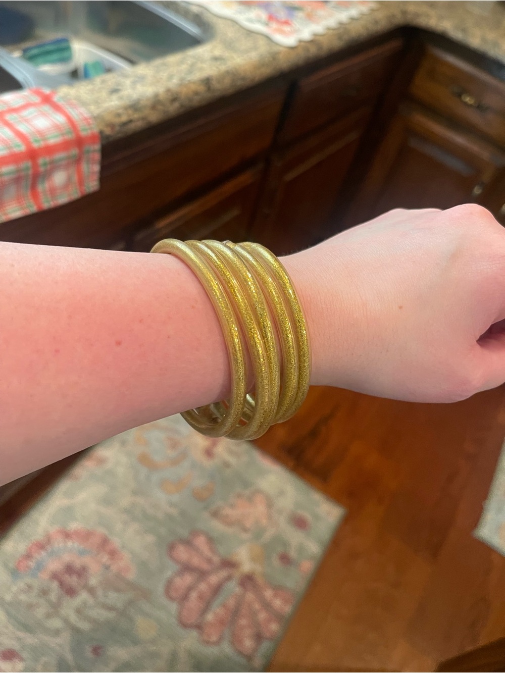Assorted Women's bracelets - Picture 14 of 16